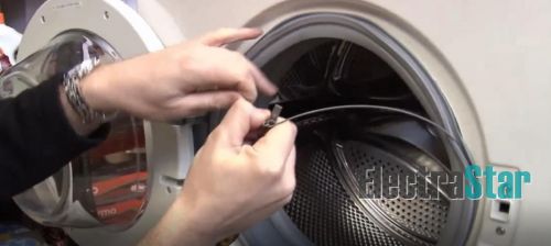 Снимаем манжету люка стиральной машины Bosch